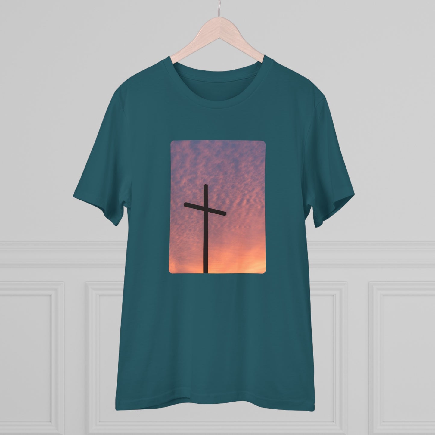 Sunset Crucifix - T-shirt